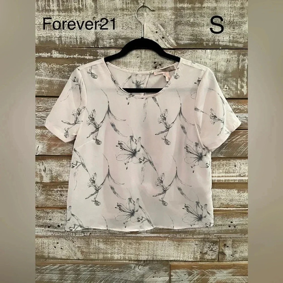 Forever 21‎ blouse - Picture 1 of 2